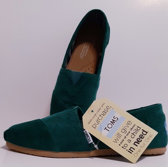 TOMS ***FINAL PRICE*** - Picture 4 of 4